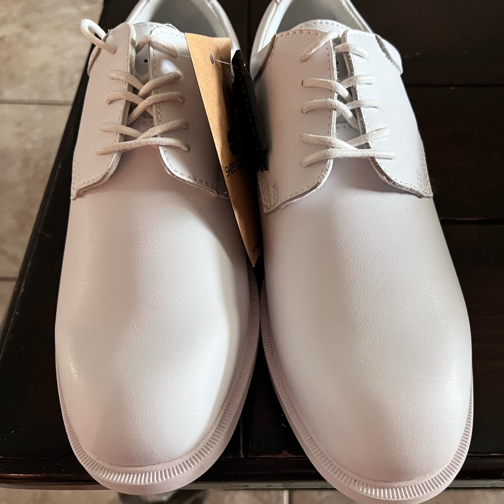 Mens white Crew Cambridge sneakers 8.5